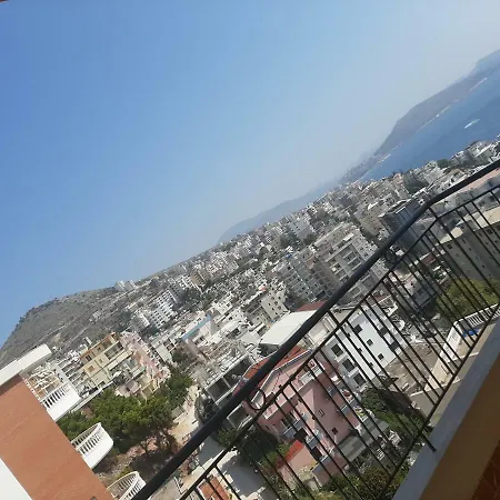 Ola Sea View Apartment *